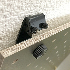 有孔ボード 4枚セット 止め具つき